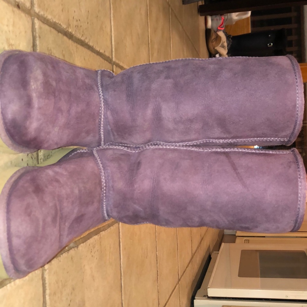 high, purple ugg boots.